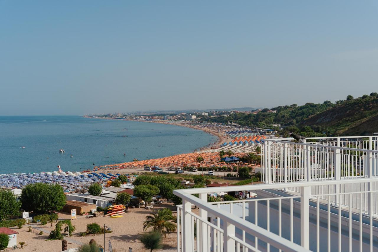 View Place & Spa Numana Εξωτερικό φωτογραφία