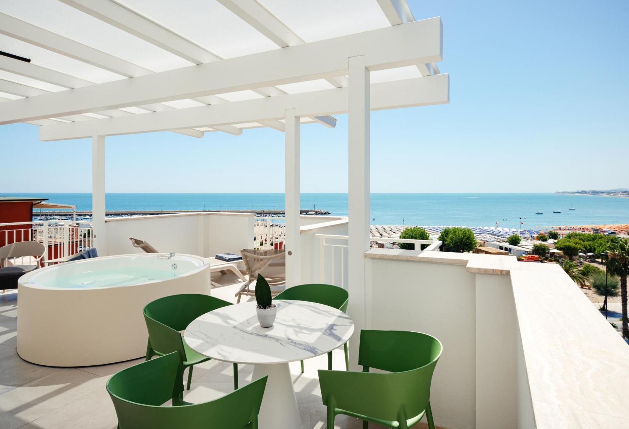 View Place & Spa Numana Εξωτερικό φωτογραφία
